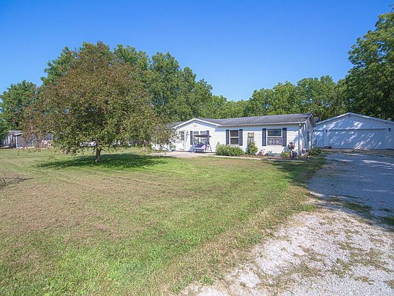 2nd image of 6844 Zachary Ct E