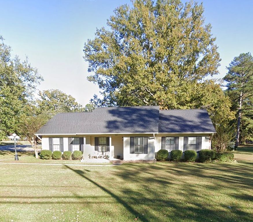 901 Robin Rd - Property Image