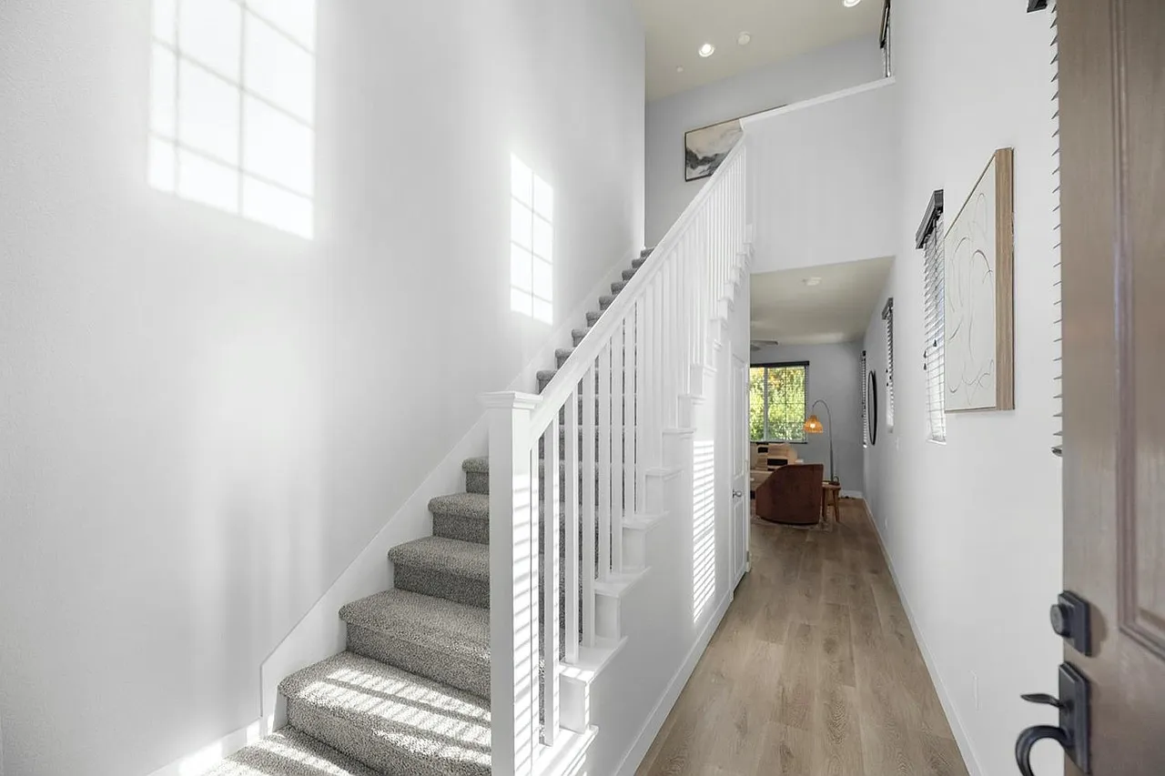 741 Candela Cir — Photo 2