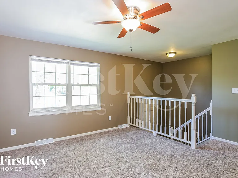 16005 E Cogan Ln — Photo 3