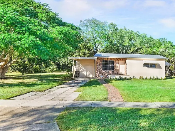 1108 Jasmine Avenue, Fort Pierce, FL 34982