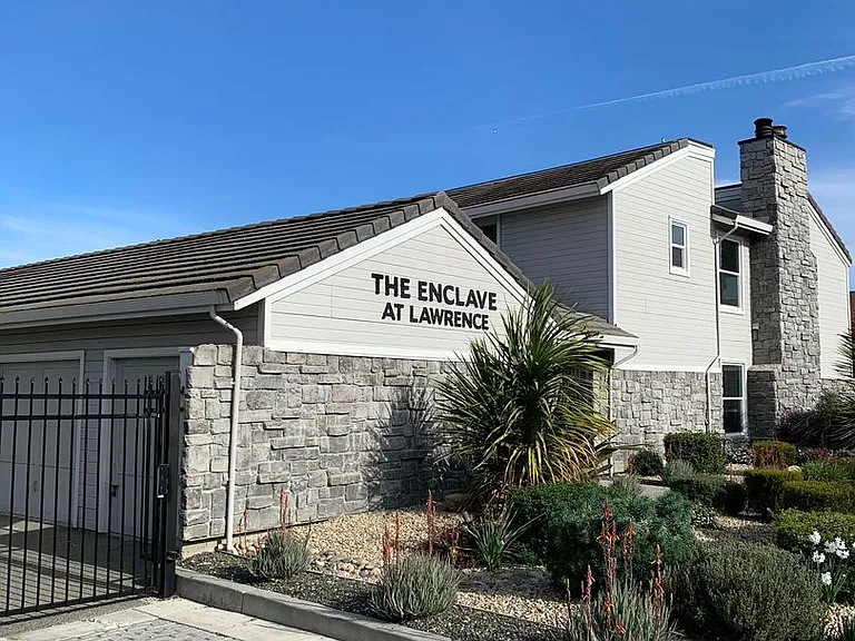 The Enclave at Lawrence — Photo 11