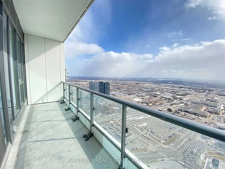 898 Portage Pkwy #Penthouse 05 — Photo 29