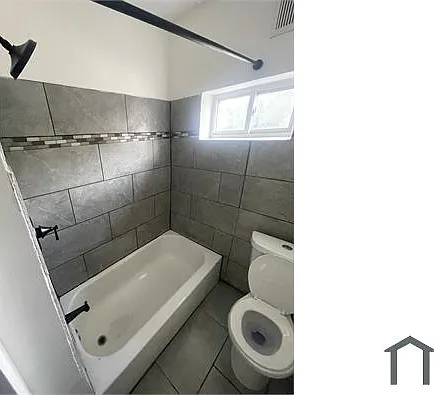 162 W Clarkson Ave — Photo 8