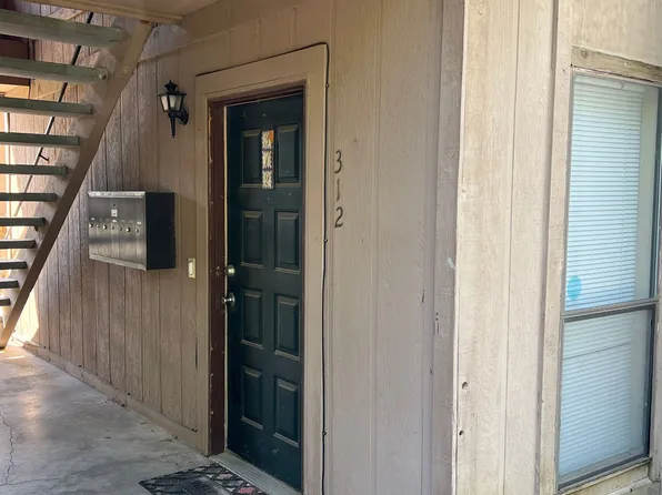 1200 N Cedar Ave APT 312, Tahlequah, OK 74464