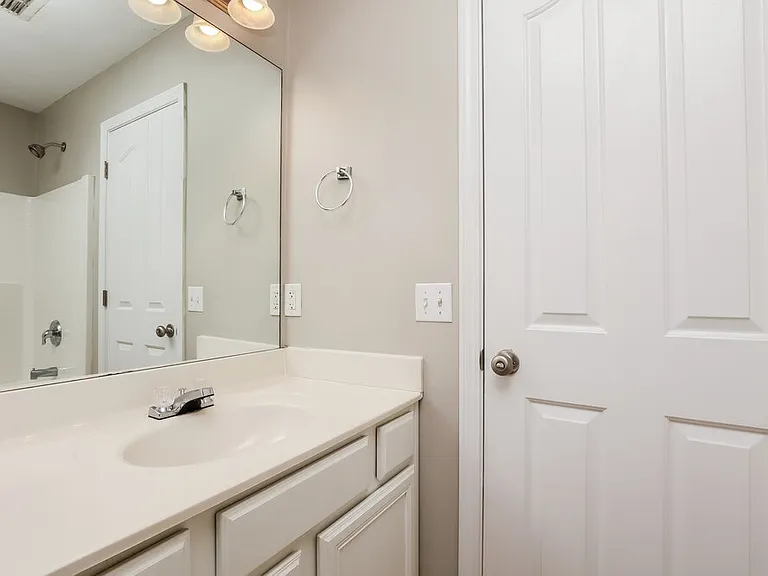 8864 Cressent Glen Ct — Photo 12