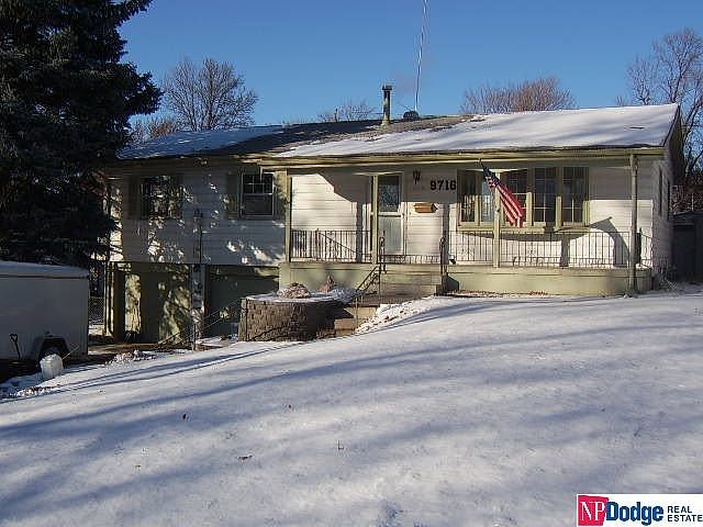 1st image of 9716 Grant St