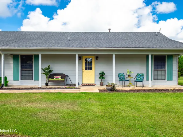 3061 Thomas Rd, Crystal Springs, MS 39059