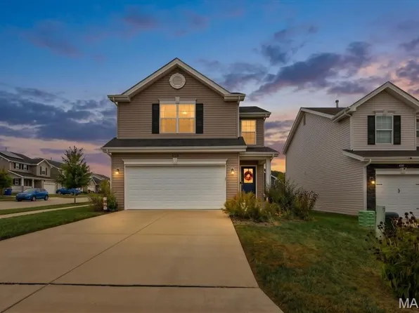 600 Summer Breeze Ln, Eureka, MO 63025