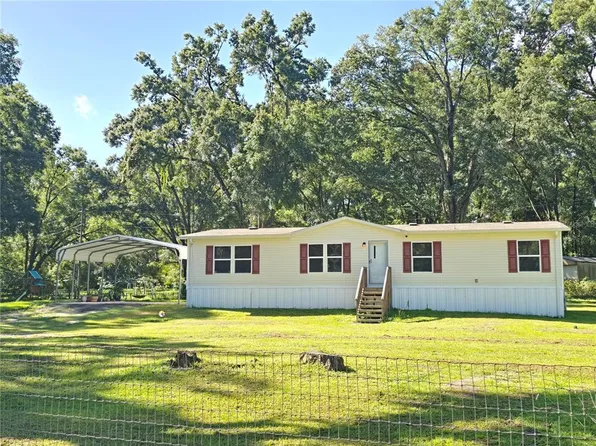 180 SE Maid Marion Ln, High Springs, FL 32643