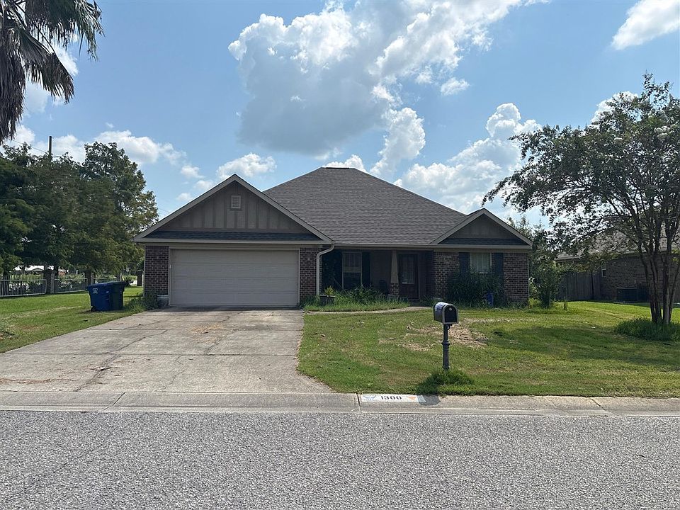 1st image of 1300 Thames Dr
