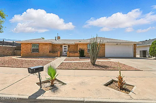 408 San Blas Dr Photo 1