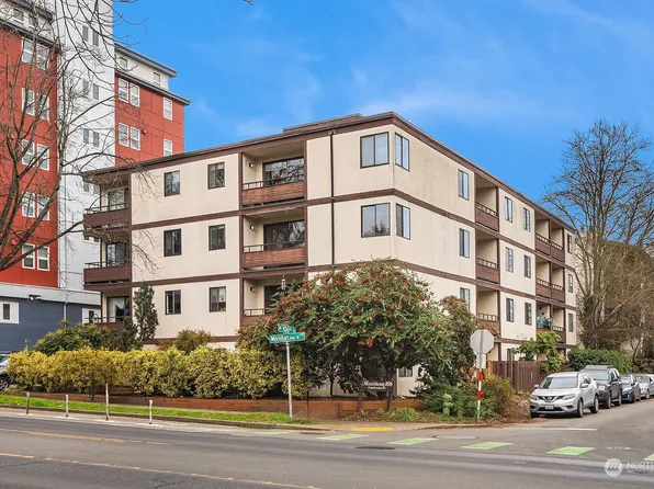 2100 N 106th Street #301, Seattle, WA 98133