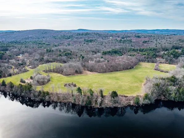 30 Red Bridge Rd, Wilbraham, MA 01095