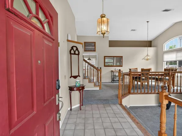 9083 Fanega Ct, Elk Grove, CA 95758