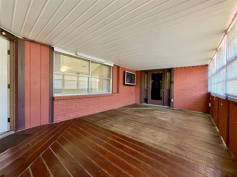 23115 Bright Star Dr — Photo 8