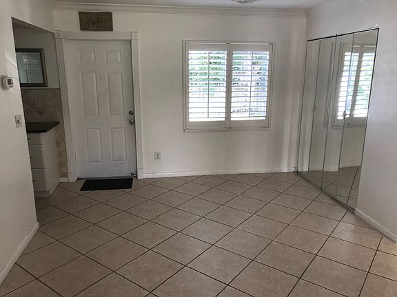5th image of 1275 7th Ave N #301
