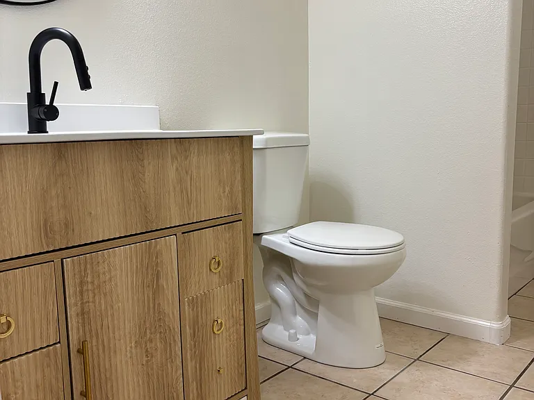 6232 Calle Feliz NW — Photo 13