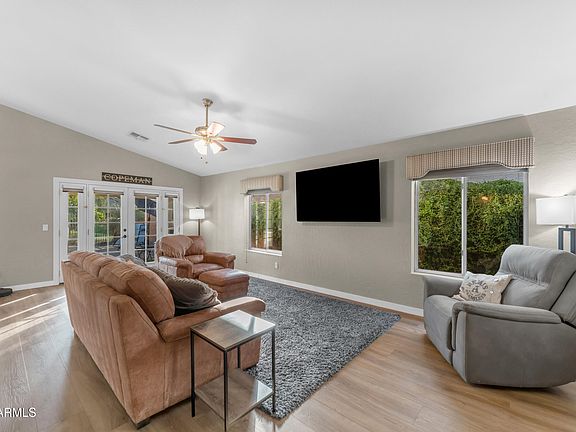 5th image of 628 N EL DORADO Drive