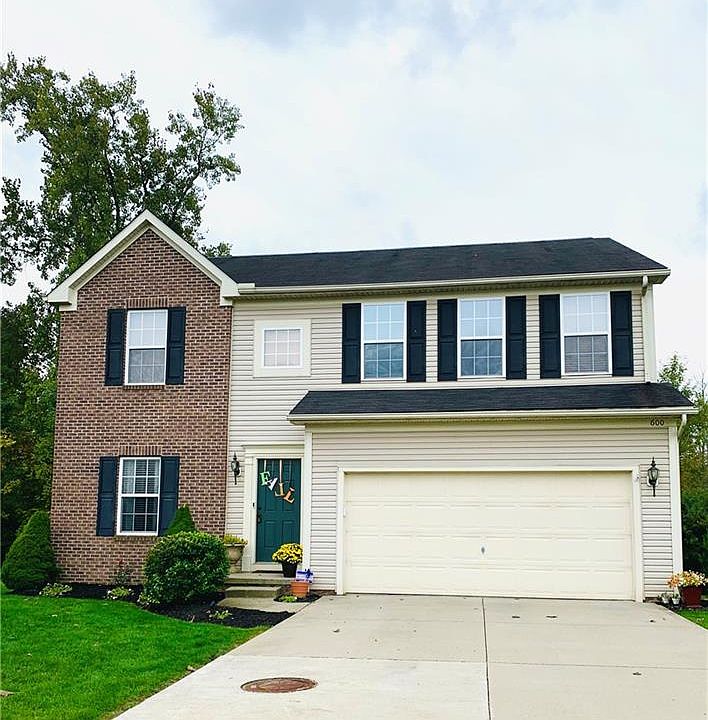 1st image of 600 Valley Brook Ln