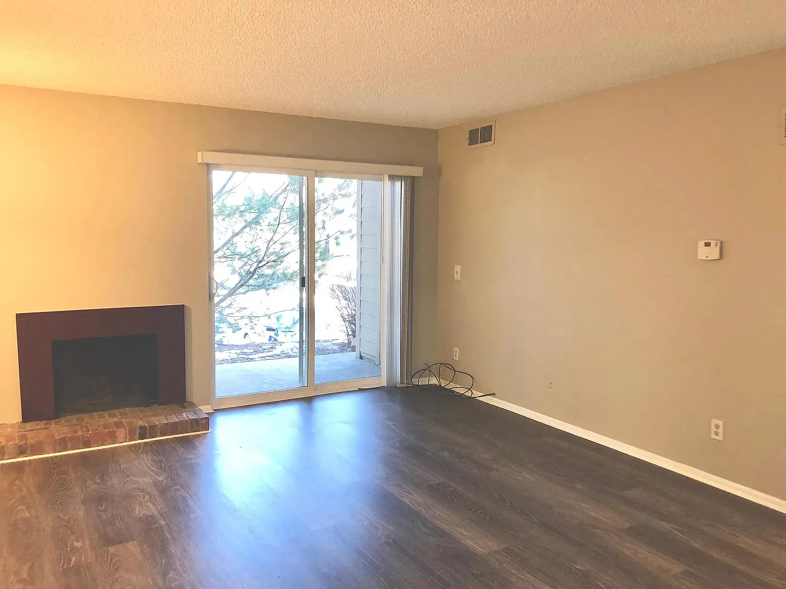7395 E Eastman Ave — Photo 2