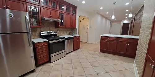 Rented by Manhattan Best Realty, Inc.