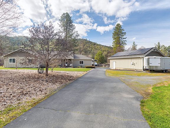 3rd image of 9547 Old Stage Rd