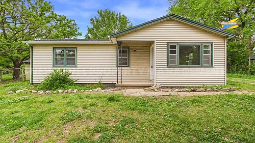 4704 SW 101st Ter Photo 1