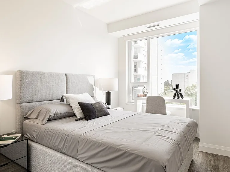 71 Redpath Ave #1301 — Photo 5