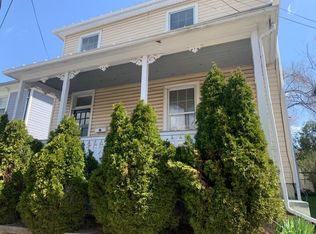 11 Fayette St, Staunton, VA 24401