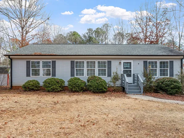 129 Shawnee Dr, Louisburg, NC 27549