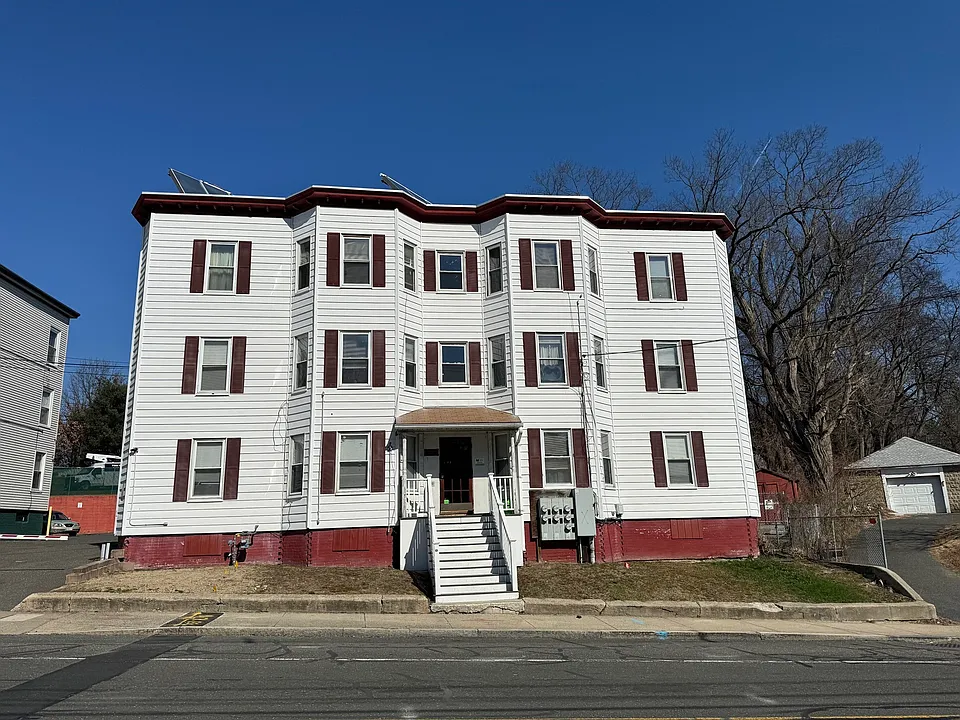 186 Grattan St #2L