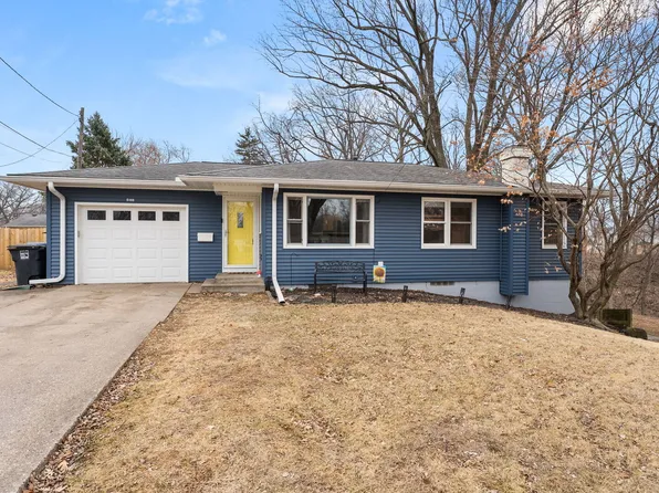 5100 11th Ave #C, Moline, IL 61265