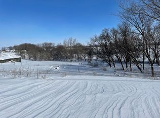 0 Olde Castle Rd LOT 2, Dyersville, IA 52040