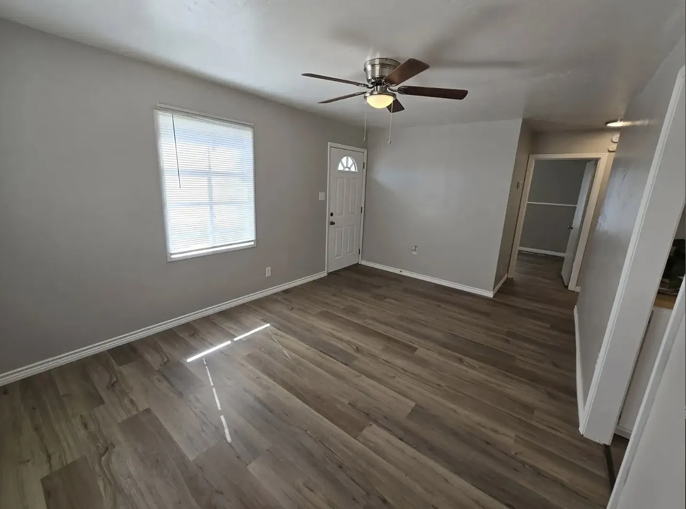 4700 Bowie St — Photo 2