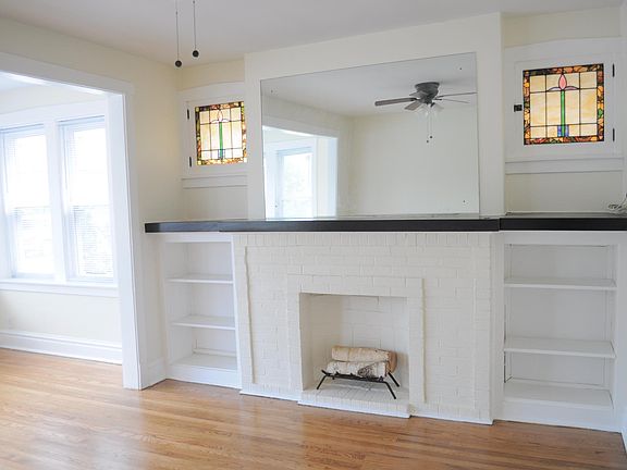3rd image of 627 Harlem Ave #1
