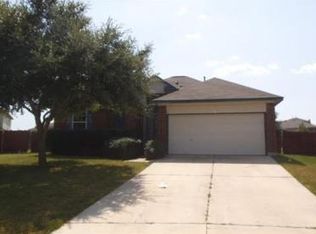 117 Lago Grande Dr, Kyle, TX 78640