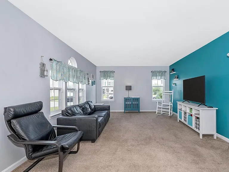 102 Water Run St #1 — Photo 26