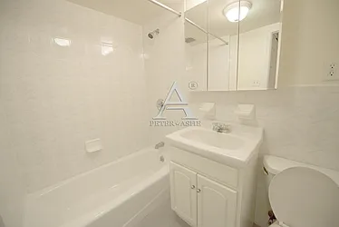 Rented by Peter Ashe