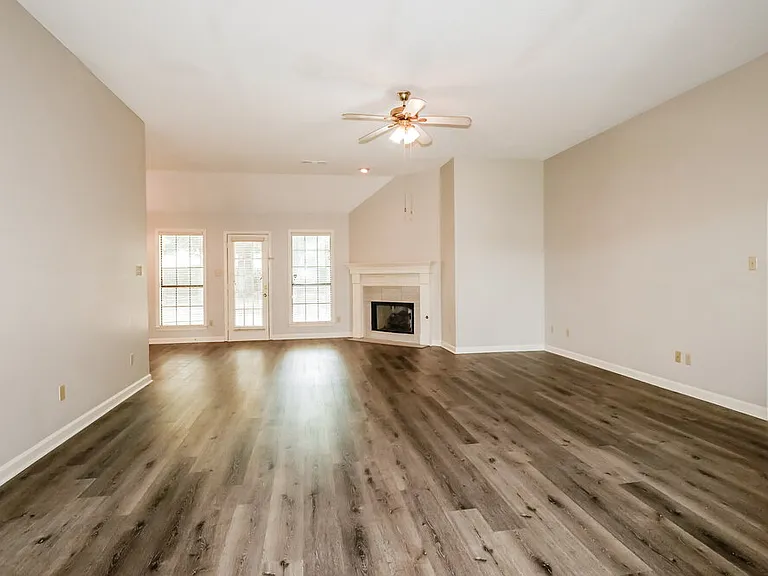 4971 Rabbit Chase Ln — Photo 4