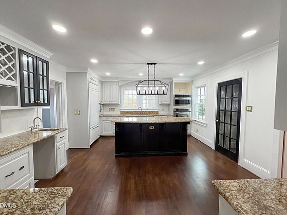 5th image of 1703 Raeford Rd