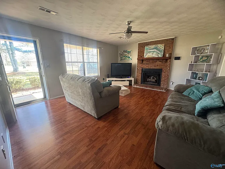 117 Water Oak Ct — Photo 7