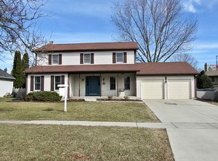 1009 Millview Dr, Batavia, IL 60510