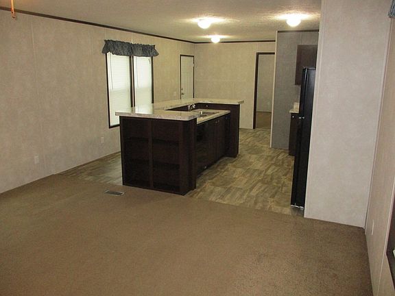 4th image of 7769 Kimberly Dr #327