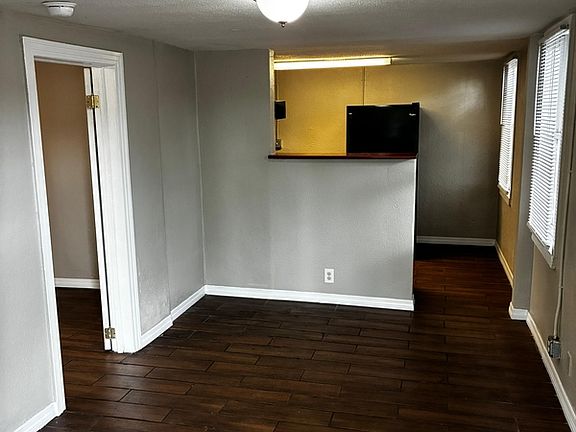 2nd image of 5057 San Juan Ave