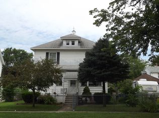 108 W Ash St, Watseka, IL 60970