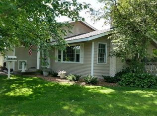 22 32nd St NW, Buffalo, MN 55313