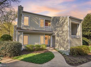 1968 Villaridge Dr, Reston, VA