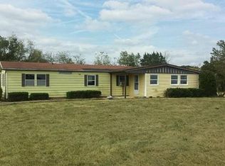 19 Bridgewater Rd, Newville, PA 17241