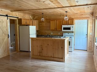 (Undisclosed Address), Belgrade, ME 04917